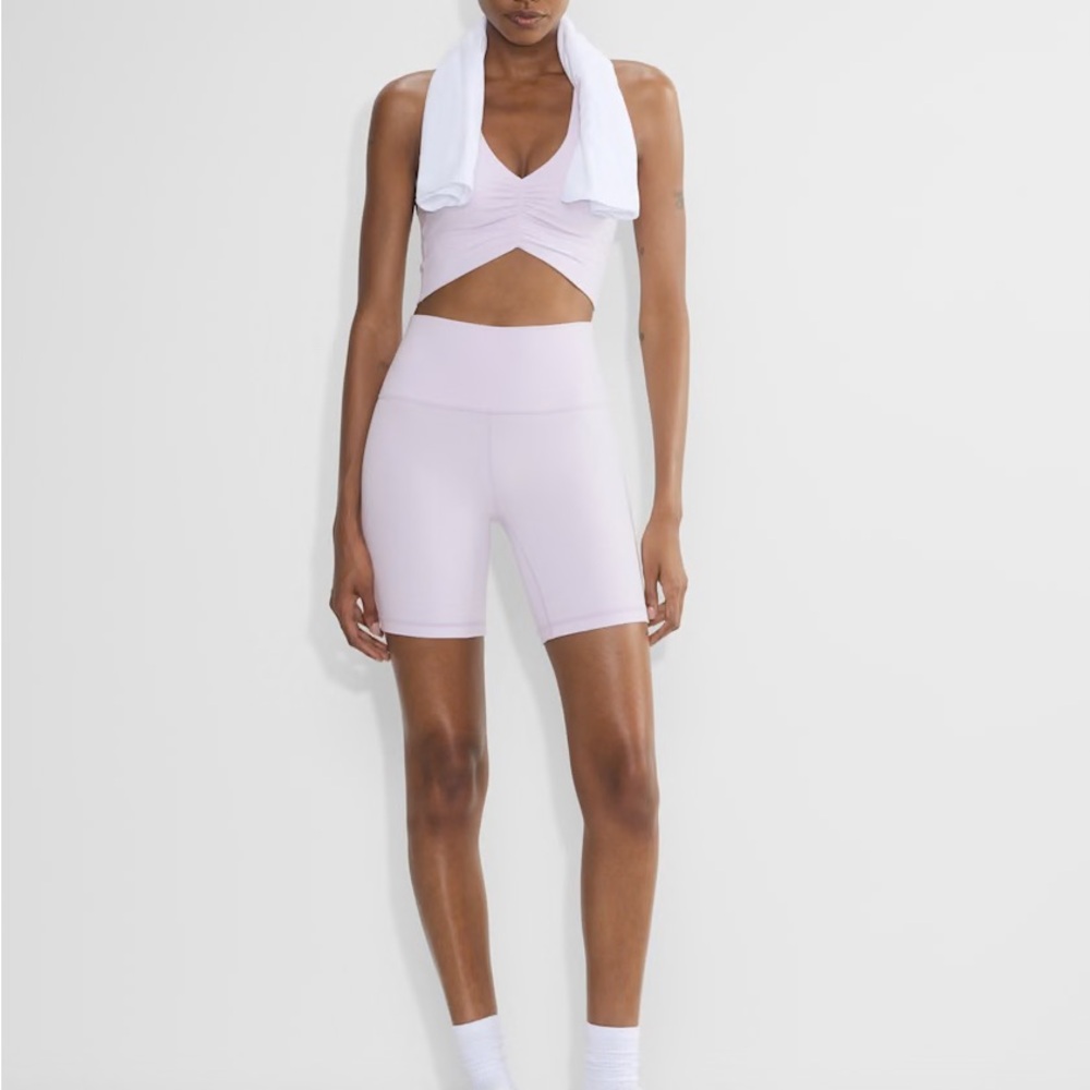 TNA Butter 3-piece set - Tank Top, Biker Shorts & Jacket